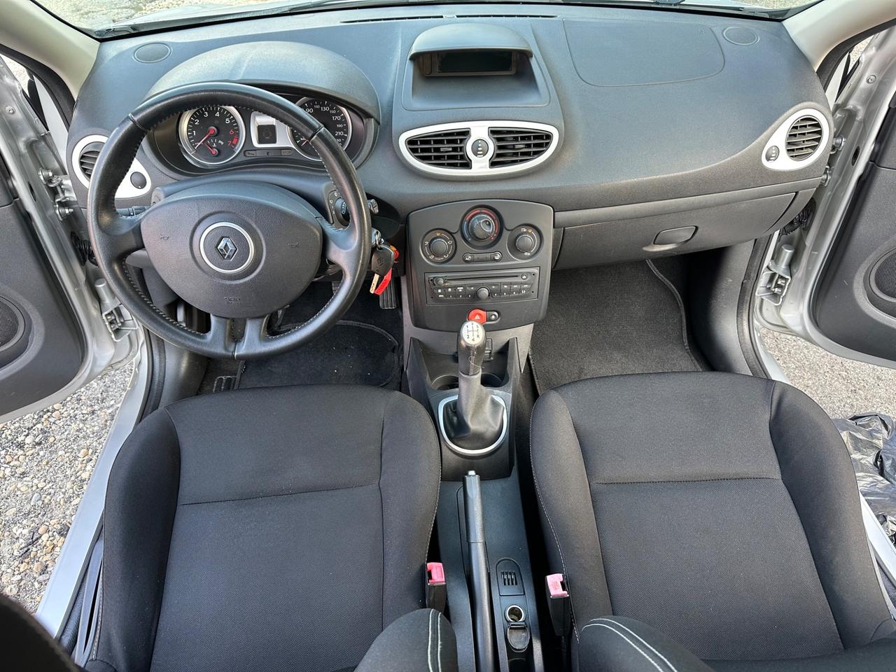 Renault Clio 1.2 16V 5 porte GPL della casa fino 2032