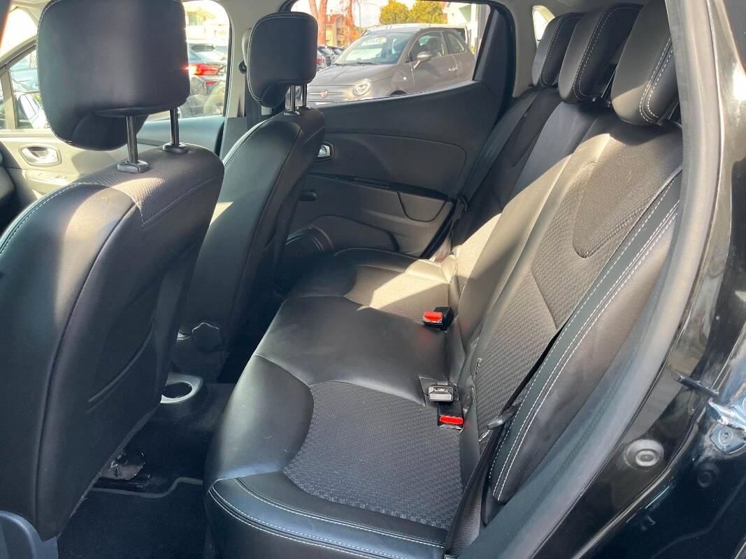 Renault Clio 1.2 16v Duel 75cv