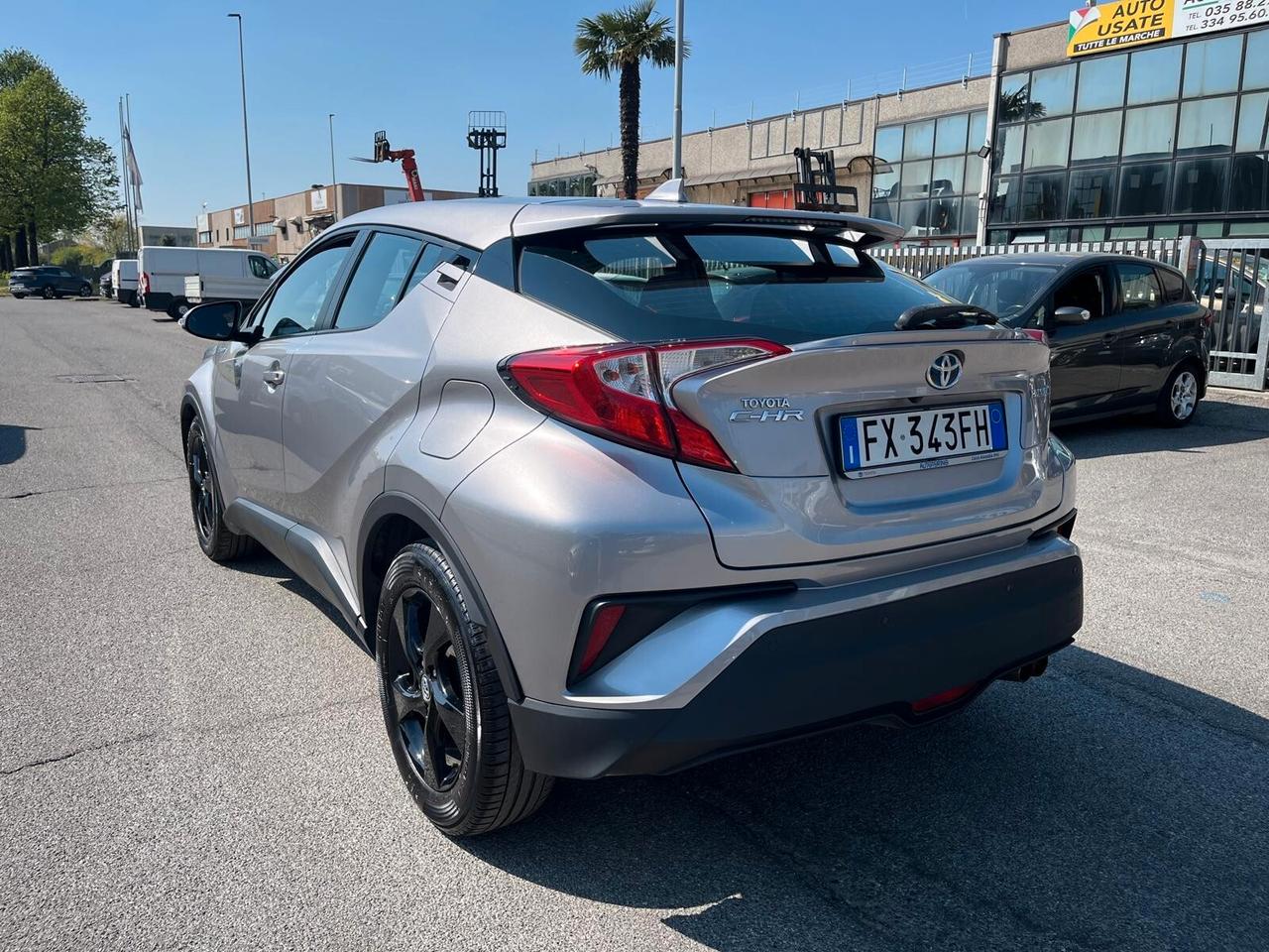 Toyota C-HR 1.8 Hybrid E-CVT Active