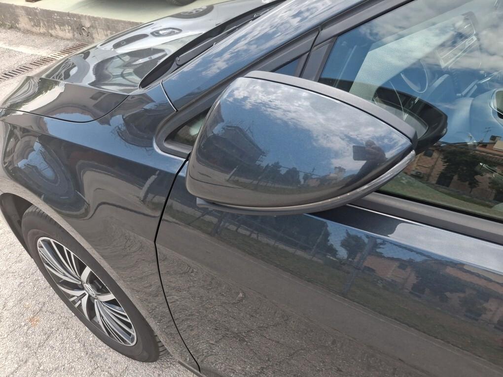 Volkswagen Golf 7 1.6 TDI 110cv "ALLSTAR" - 2016
