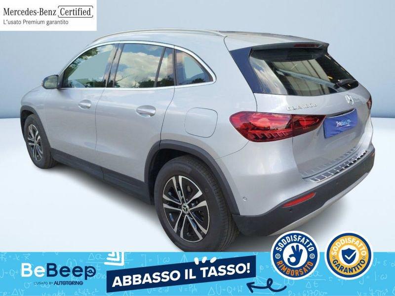 Mercedes-Benz GLA 180 D ADVANCED AUTO