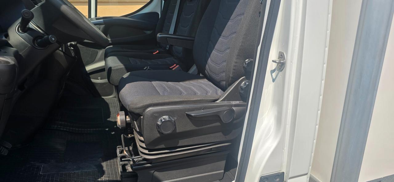 Iveco 35-150 motore 3000