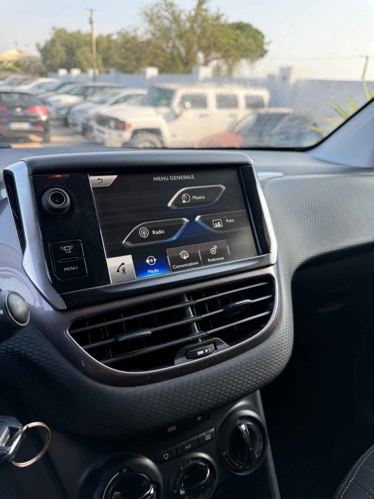 Peugeot 2008 1.4 HDi 68cv Neo Patentati