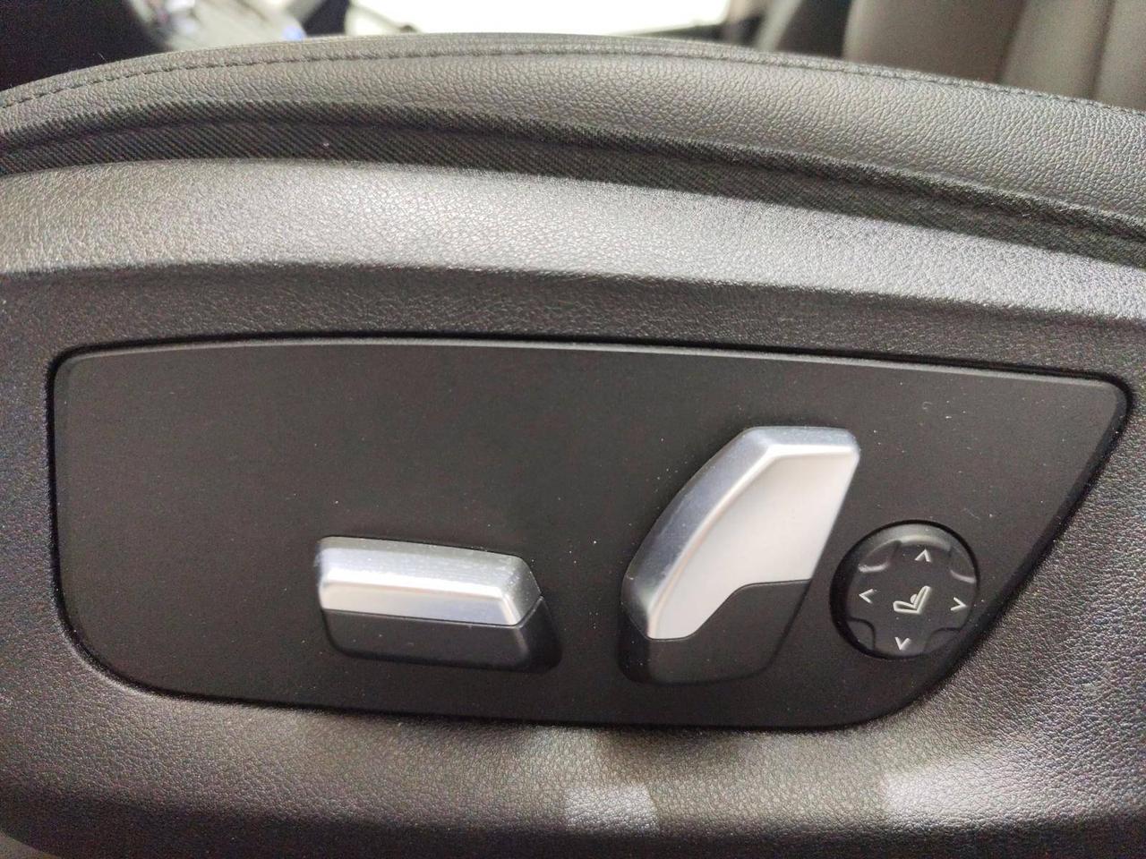 BMW Serie 5 530e Berlina Business