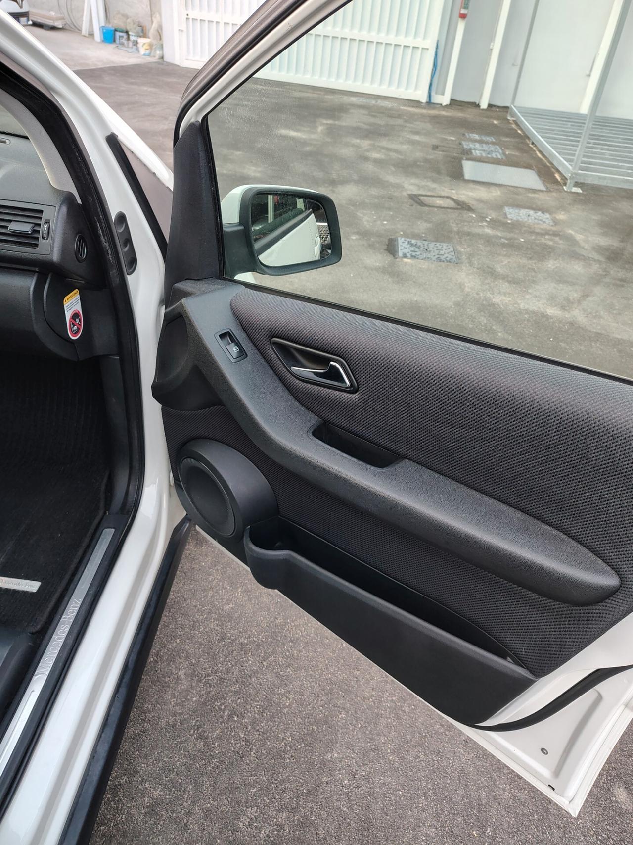 Mercedes-benz A 160 BlueEFFICIENCY Special Edition