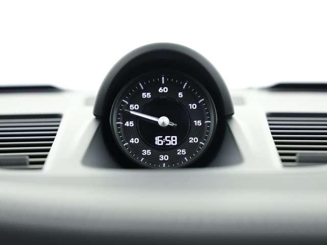 Porsche 992 coupe 3.6 carrera gts auto