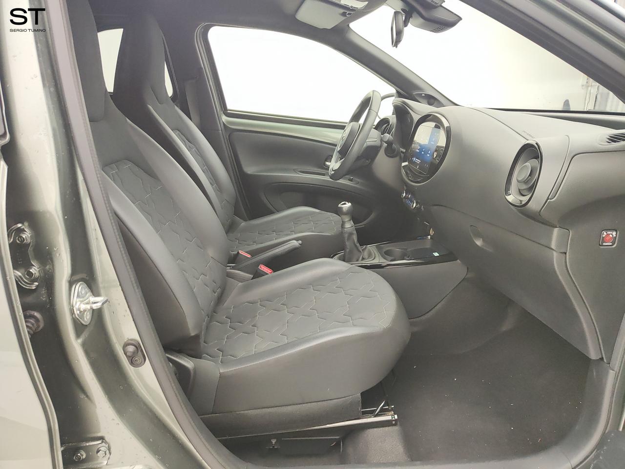 TOYOTA Aygo X - Aygo X 1.0 VVT-i 72 CV 5 porte Lounge Air