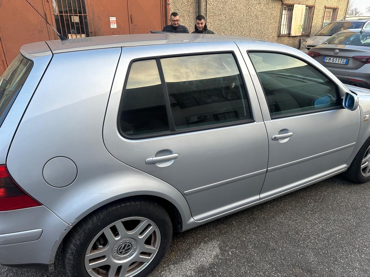 Volkswagen Golf 1.6 16V cat 5 porte Comfortline