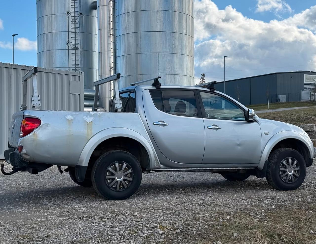 Mitsubishi L200 Pick-Up Double Cab 2.5 D-ID 4WD