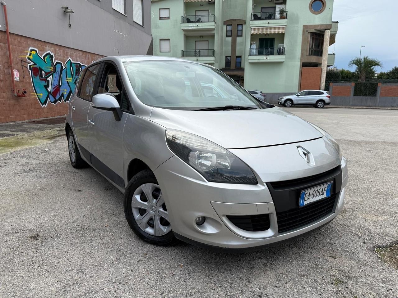 Renault Scenic Scénic X-Mod 1.5 dCi 110CV Dynamique