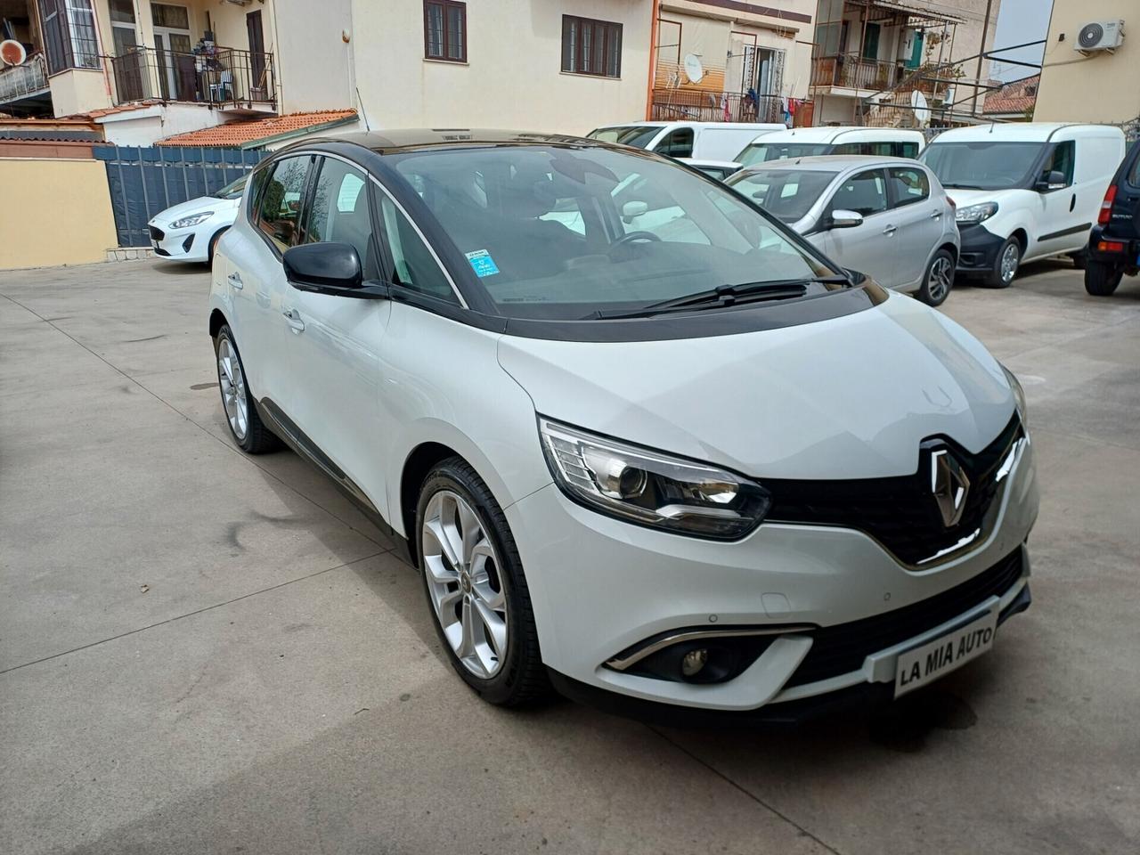 Renault Scenic Scénic dCi 8V 110 CV EDC Energy Intens