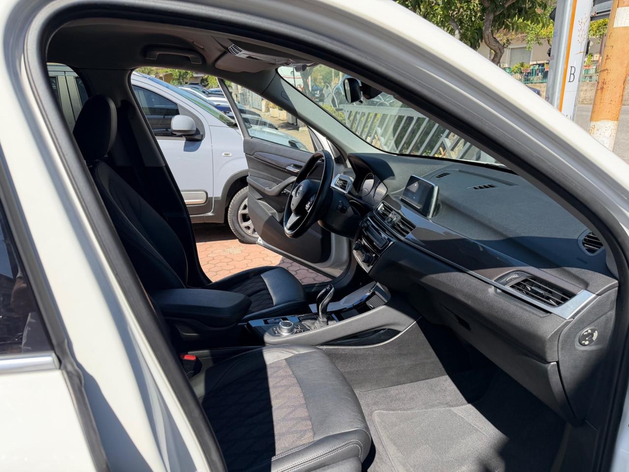 Bmw X1 sDrive18d xLine