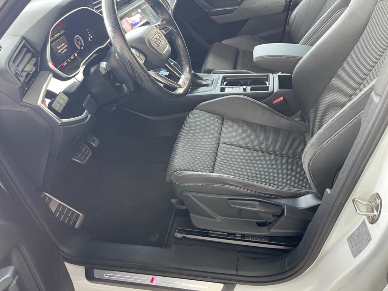 Audi Q3 SPB 35 TDI S tronic S line IDENTITY BLACK KM 86.000 CERTIFICATI!!!