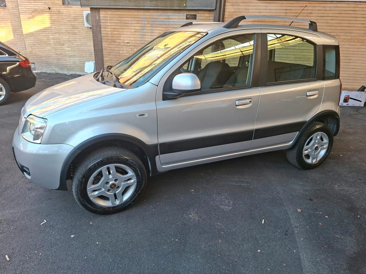 Fiat Panda 1.3 MJT 16V DPF 4x4 Climbing