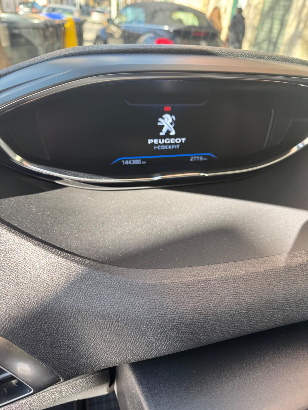 Peugeot 3008 BlueHDi 130 S&S EAT8 Allure