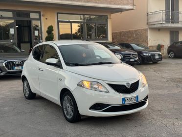 Lancia Ypsilon 1.2 69 CV 5 porte GPL