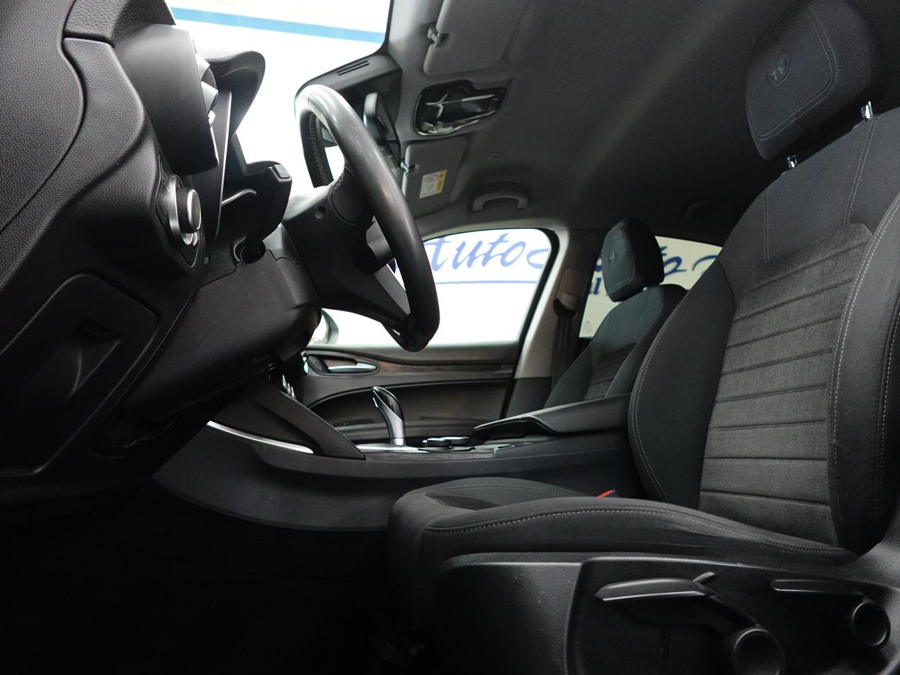 Alfa Romeo Stelvio 2.2 MJT 160 CV AT8 RW SPORT TECH