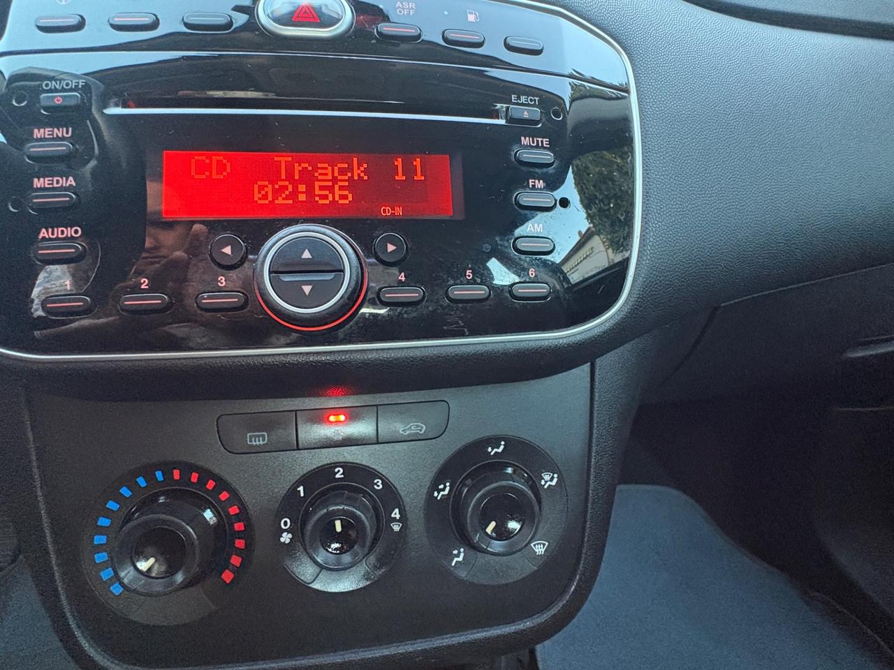 Fiat Grande Punto 1.4 5 porte Actual Natural Power