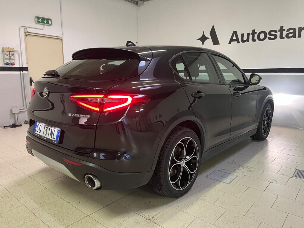 Alfa Romeo Stelvio 2.2 Turbodiesel 190 CV AT8 Q4