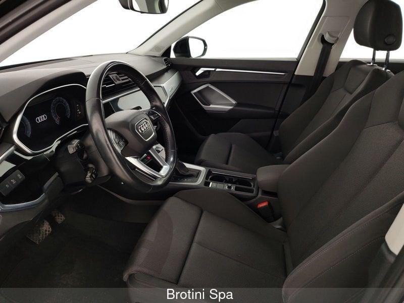 Audi Q3 Q3 35 TDI S tronic Business Advanced