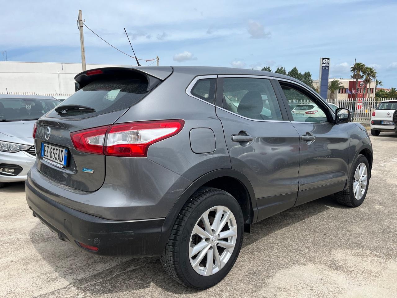 Nissan Qashqai 1.5 dCi Tekna