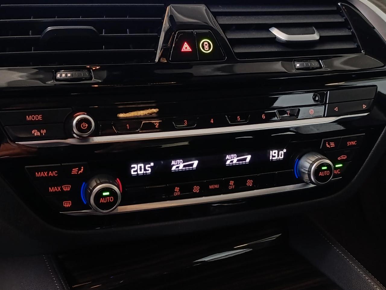 BMW 520 d Touring mhev 48V Luxury auto