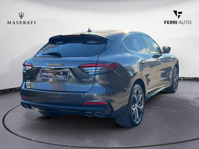 MASERATI Levante 3.0 4WD 430CV Gransport