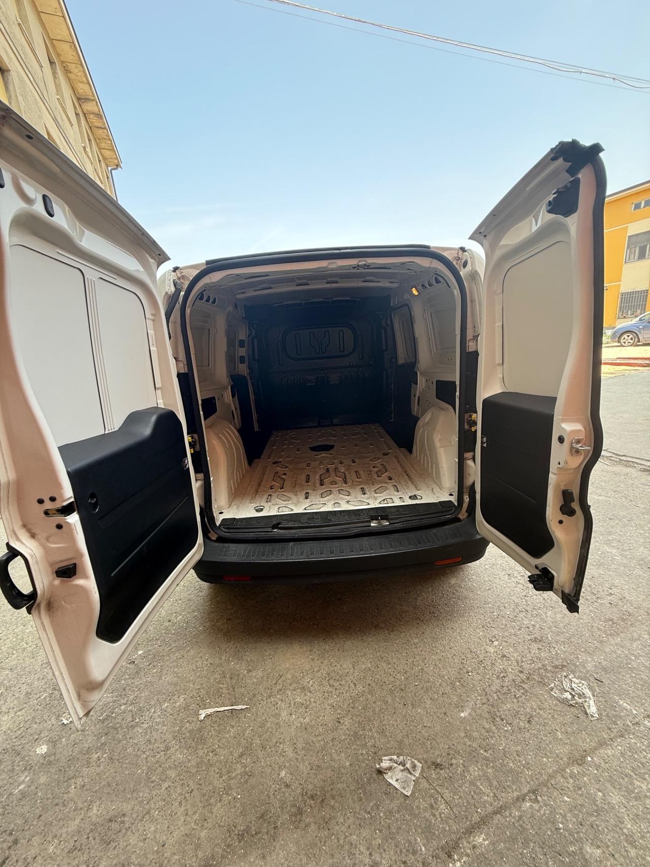 Fiat Doblo Doblò 1.6 MJT 120CV PL-TN Cargo Maxi Lamierato
