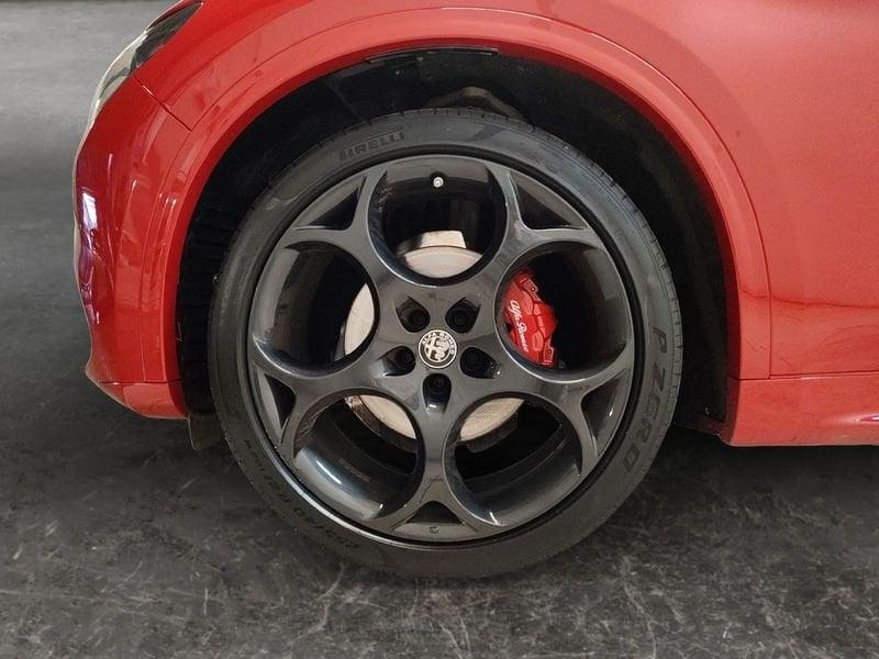 Alfa Romeo Stelvio 2.2 t Tributo Italiano Q4 210cv auto