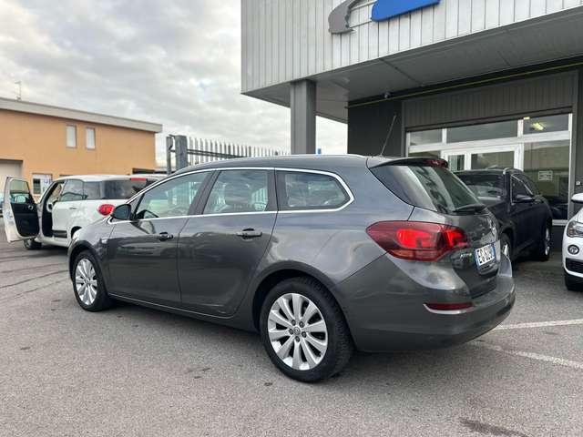 Opel Astra Astra Sports Tourer 1.6 Cosmo