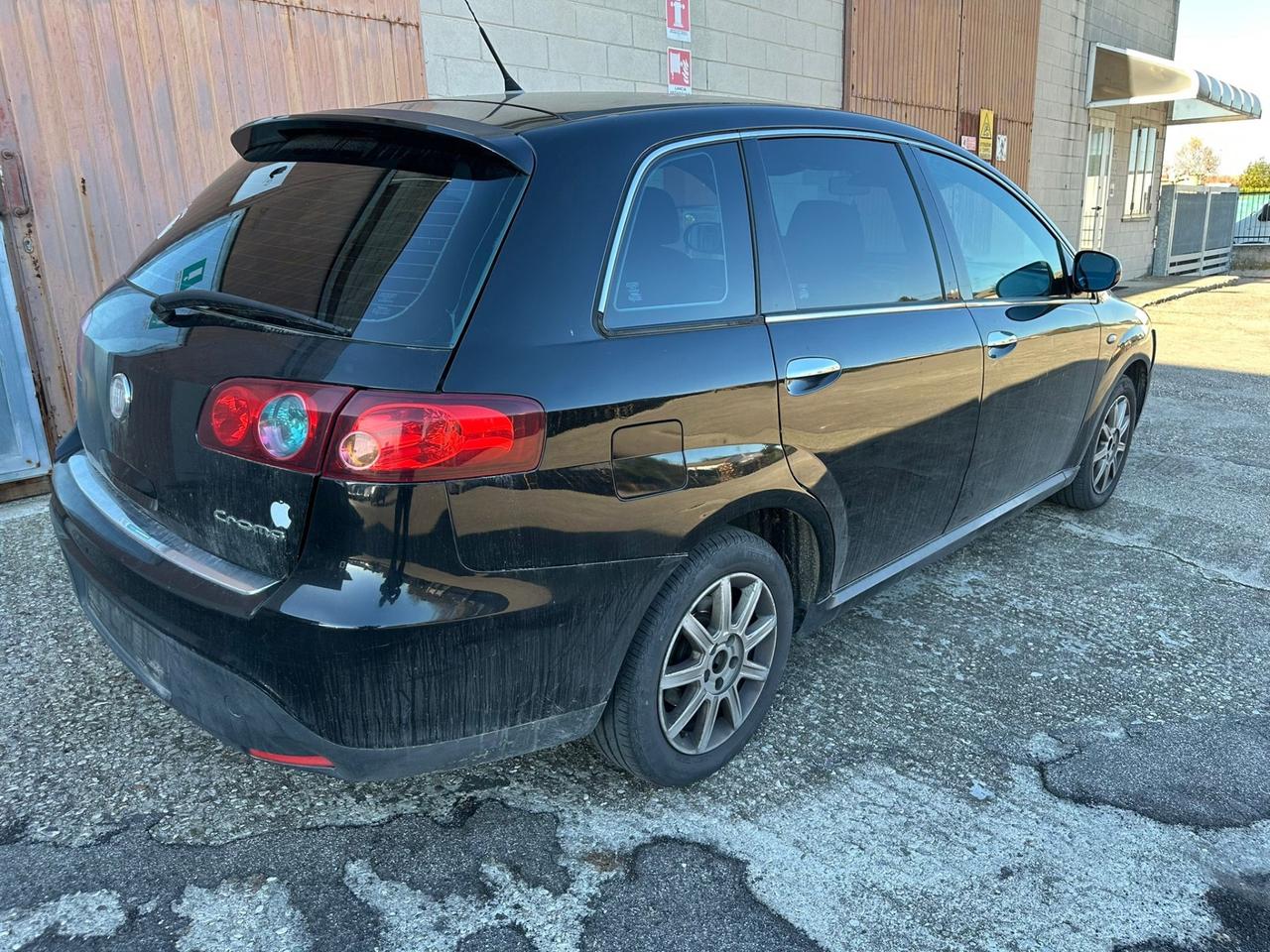 Fiat Croma 1.9 Multijet 2009 RADIATA PER ESTERO