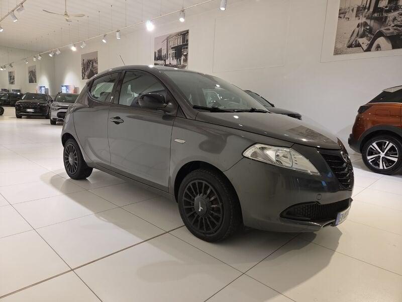 Lancia Ypsilon 1.2 69cv Elefantino