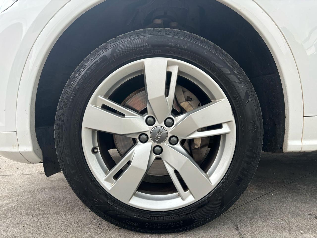 Audi Q5 40 TDI quattro S tronic S line plus