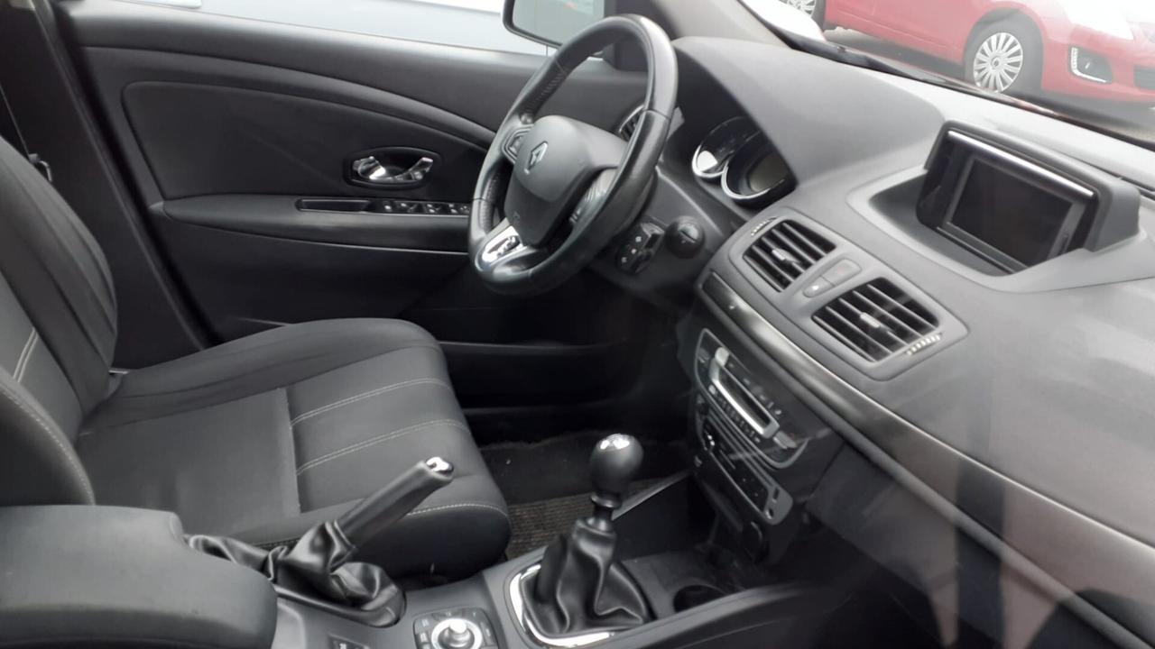 Renault Megane Mégane 1.5 dCi 110CV EDC SporTour Wave