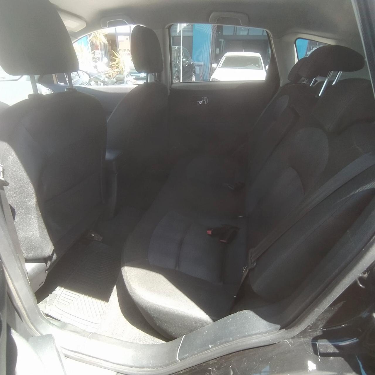 Nissan Qashqai 1.5 dCi DPF Tekna