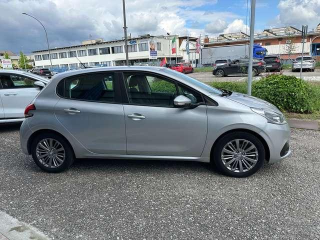 Peugeot 208 208 5p 1.2 puretech Allure 82cv * Neopatentati *