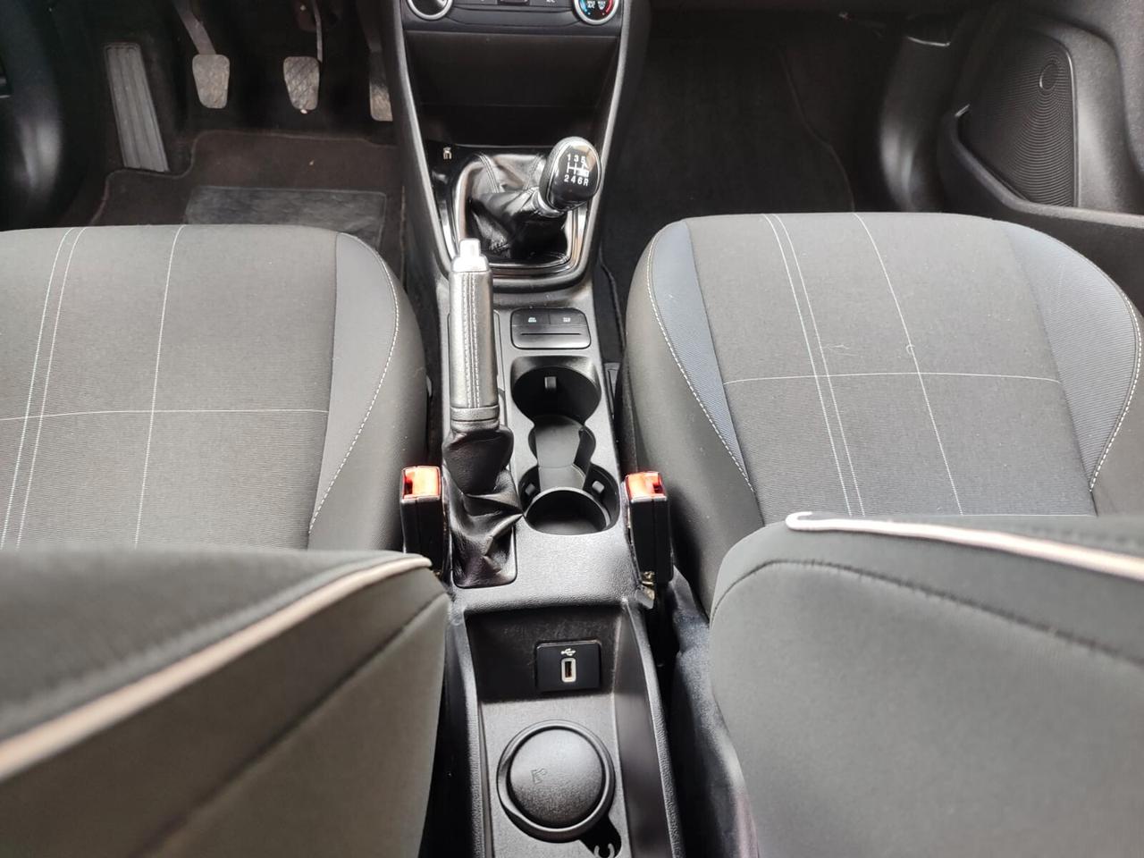 Ford Fiesta 1.5 TDCi 85CV CAR PLAY 2018!