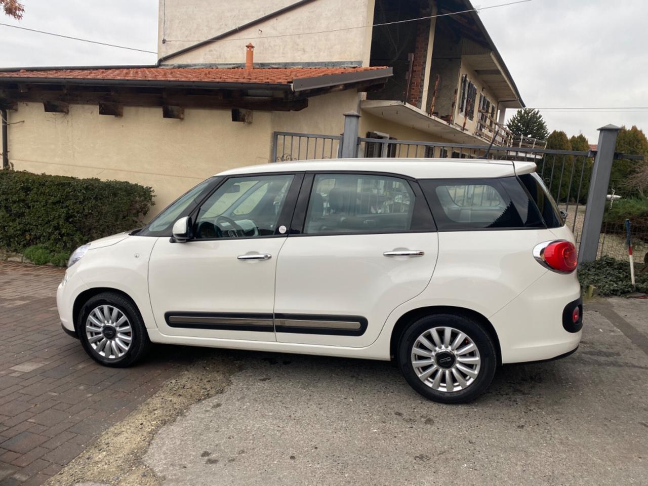 Fiat 500L 1.6 Multijet 120 CV Lounge