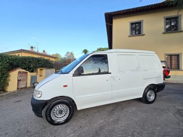 Nissan vanette