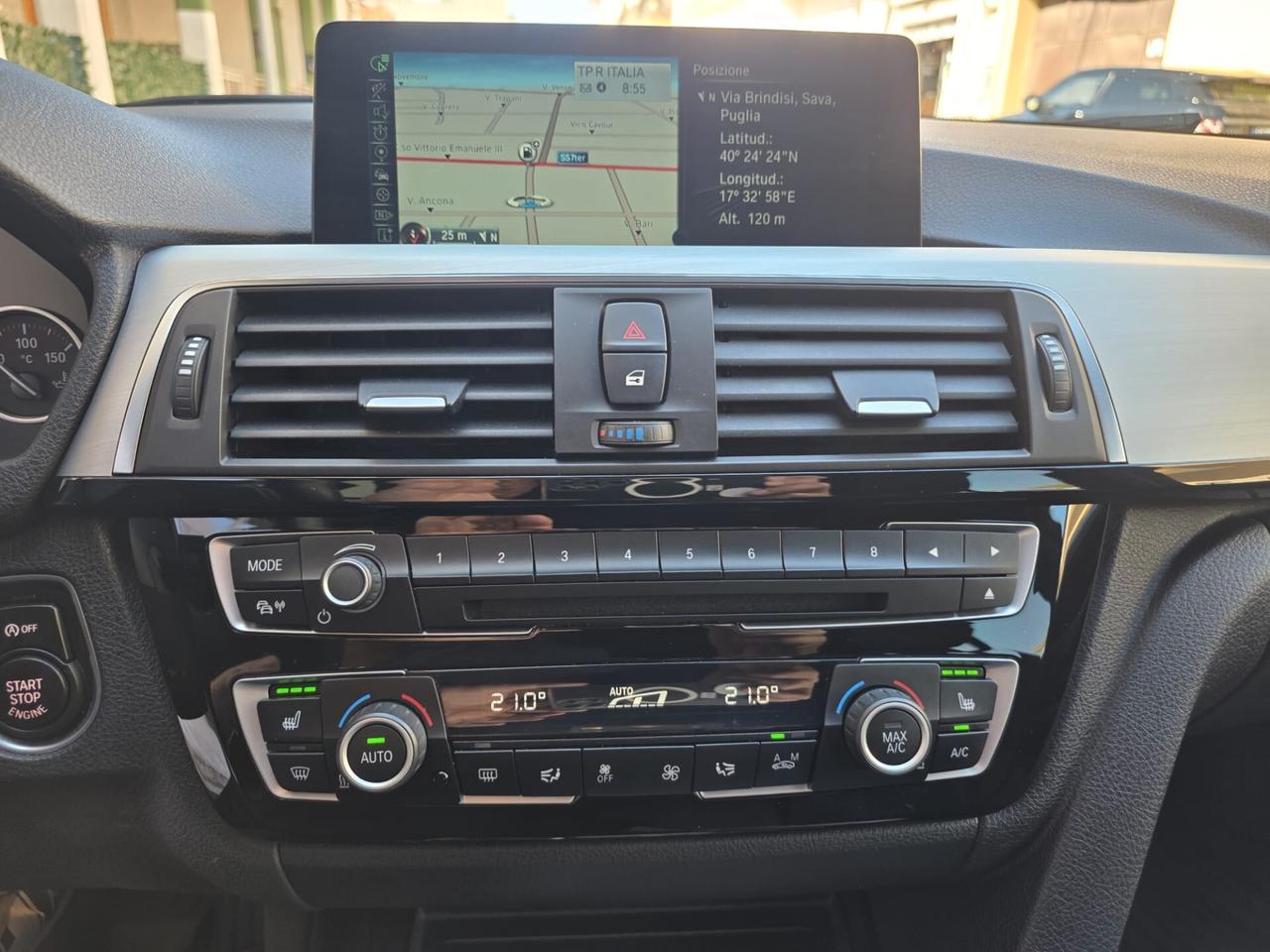 Bmw 318 d 150 Cv Touring Sport+Fari Led+Navy....