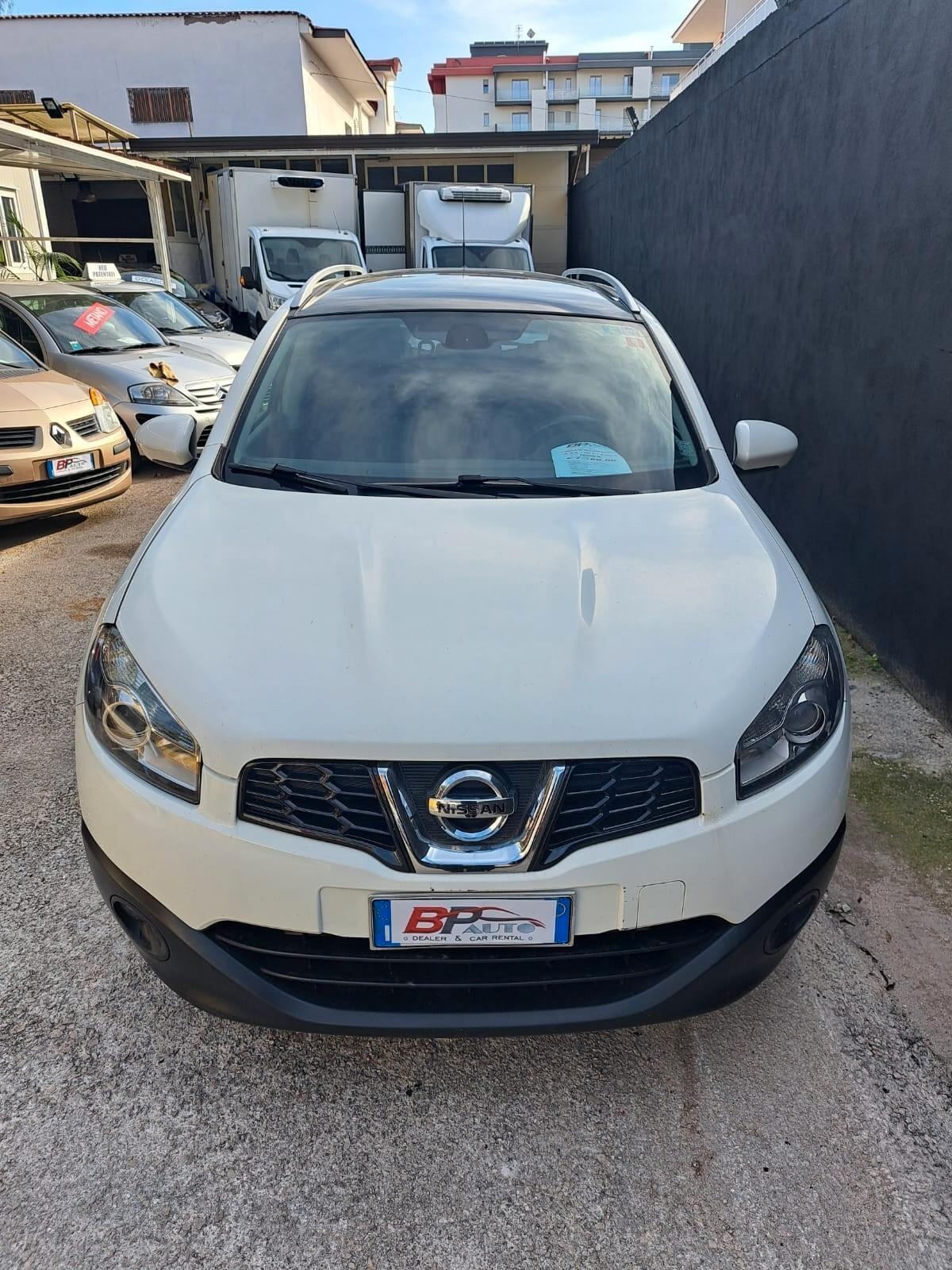 Nissan Qashqai Qashqai 2 2.0 dCi DPF Tekna