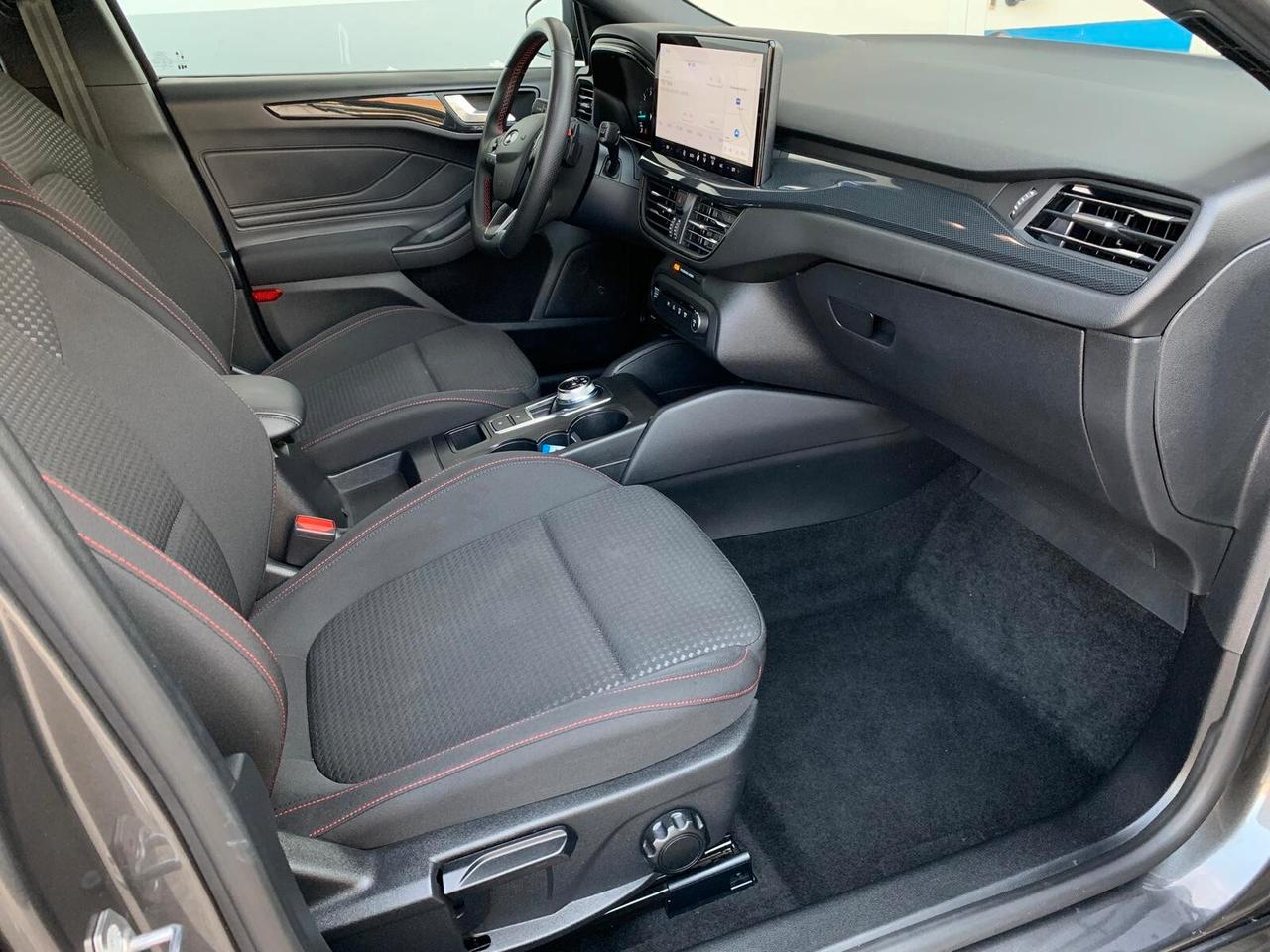 Ford Focus 1.5 EcoBlue 120 CV automatico SW ST-Line