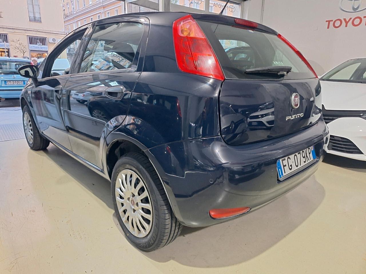 Fiat Punto 1.4 Natural Power 77CV Lounge 2016