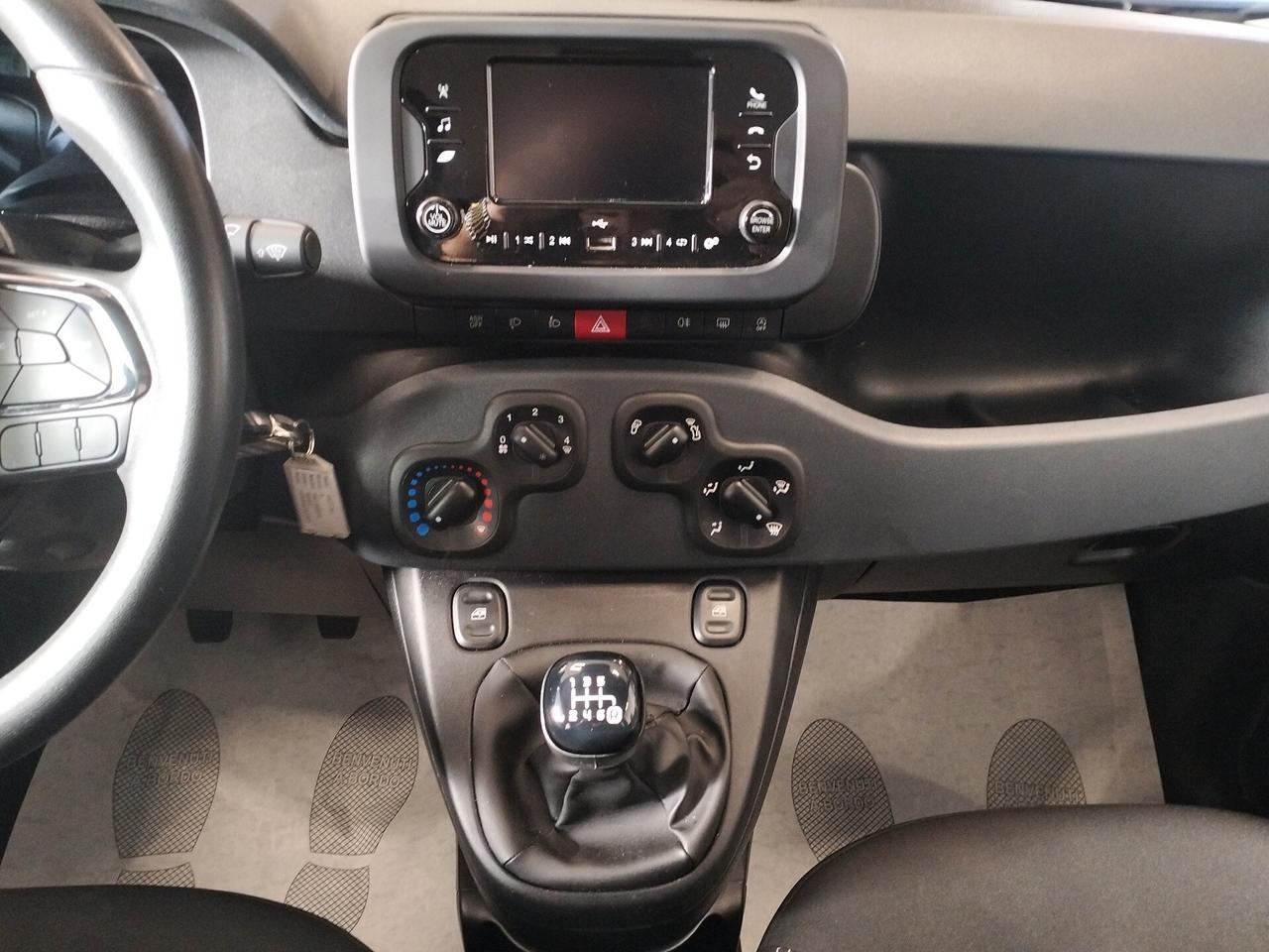 Fiat Panda 1.0 FireFly S&S Hybrid Pandina