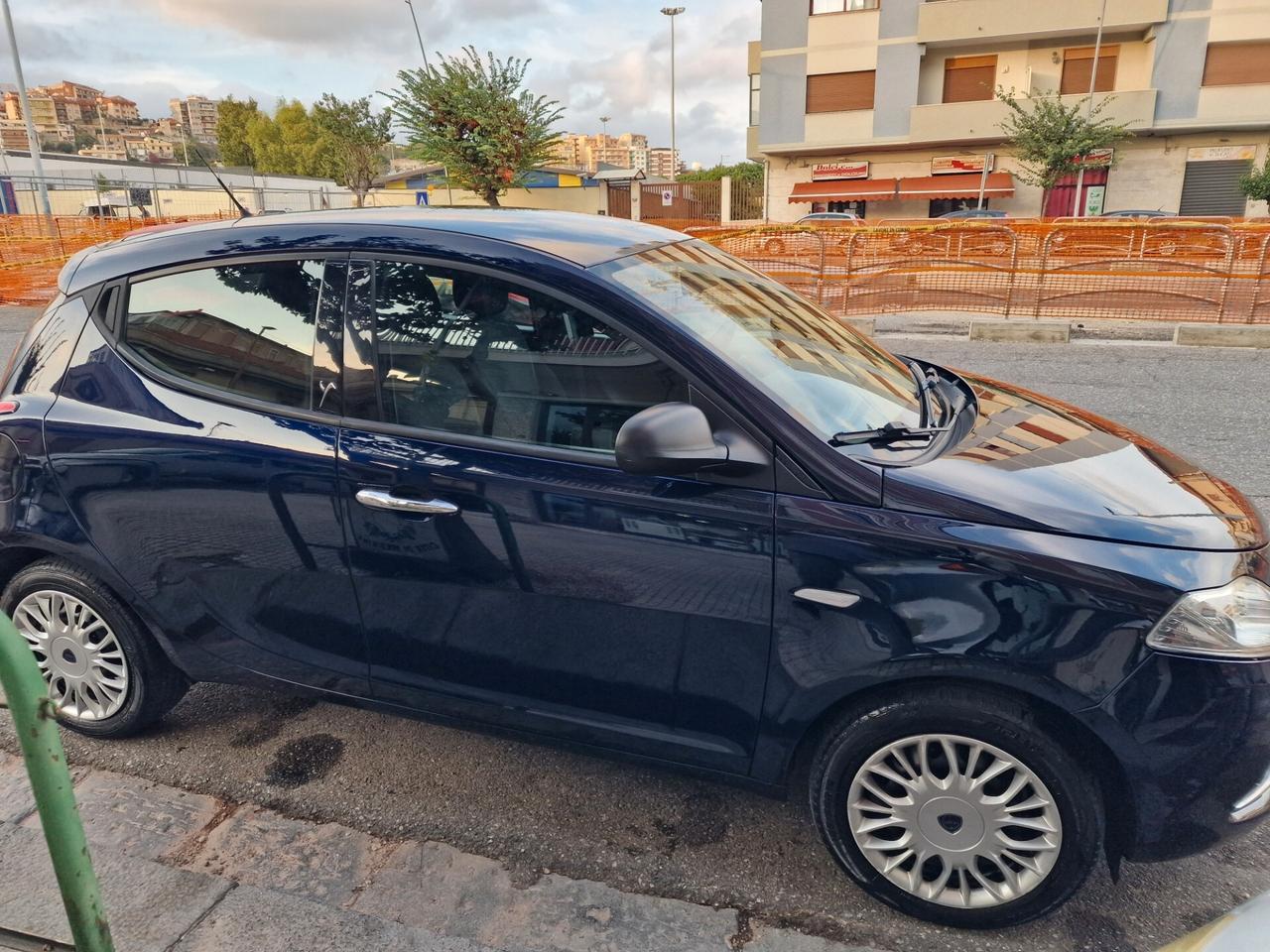 Lancia Ypsilon 1.3 MJT 16V 95 CV 5 porte S&S Gold