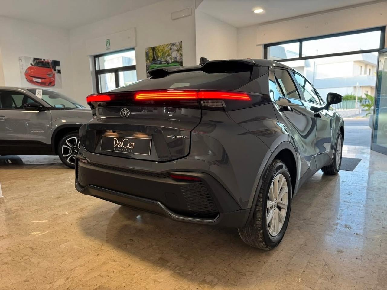 Toyota C-HR Nuova Full Hybrid FWD 140 Cv. Active