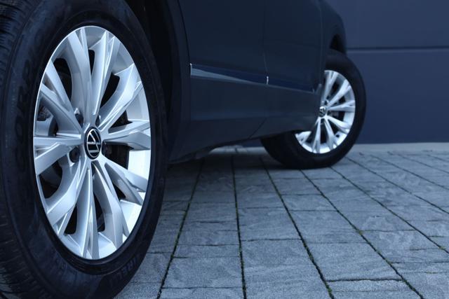 VOLKSWAGEN Tiguan 2.0 TDI 150 CV SCR DSG Life