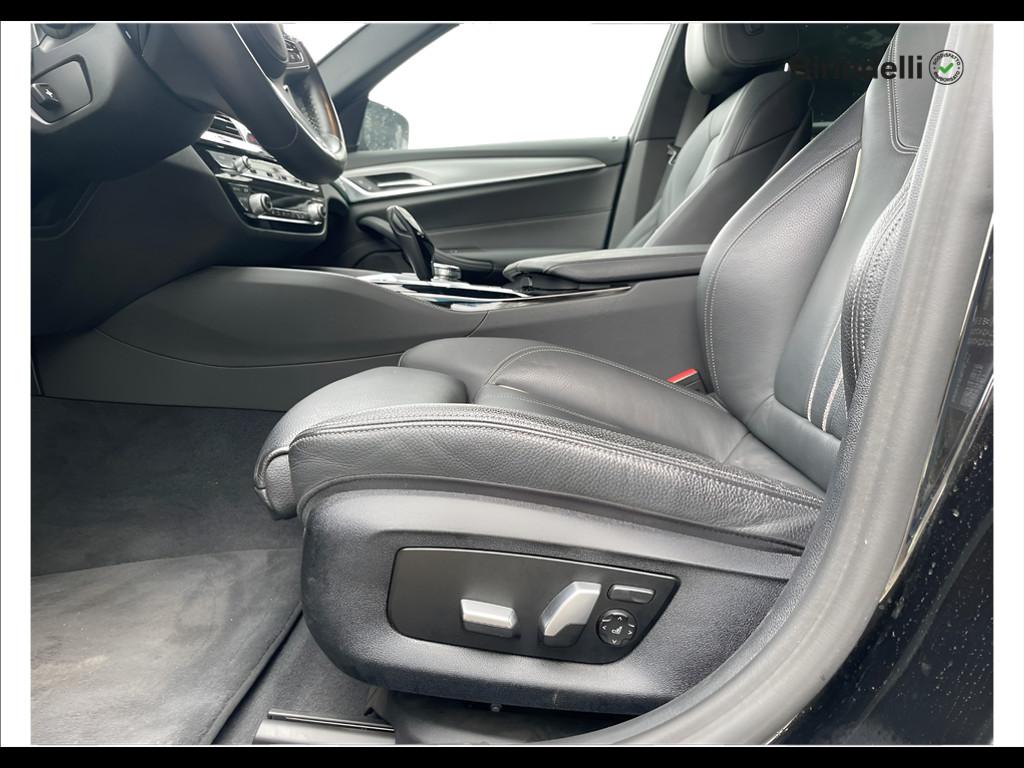BMW Serie 5(G30/31/F90) - 520d 48V Msport