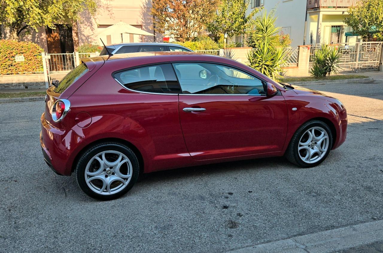 Alfa Romeo MiTo 1.4 T 120 CV GPL Distinctive Sport Pack