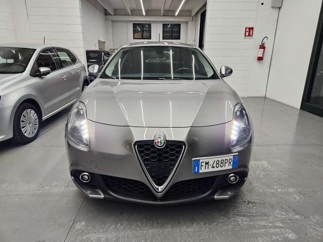 Alfa Romeo Giulietta 1.6 jtdm Super 120cv NEOPATENTATI